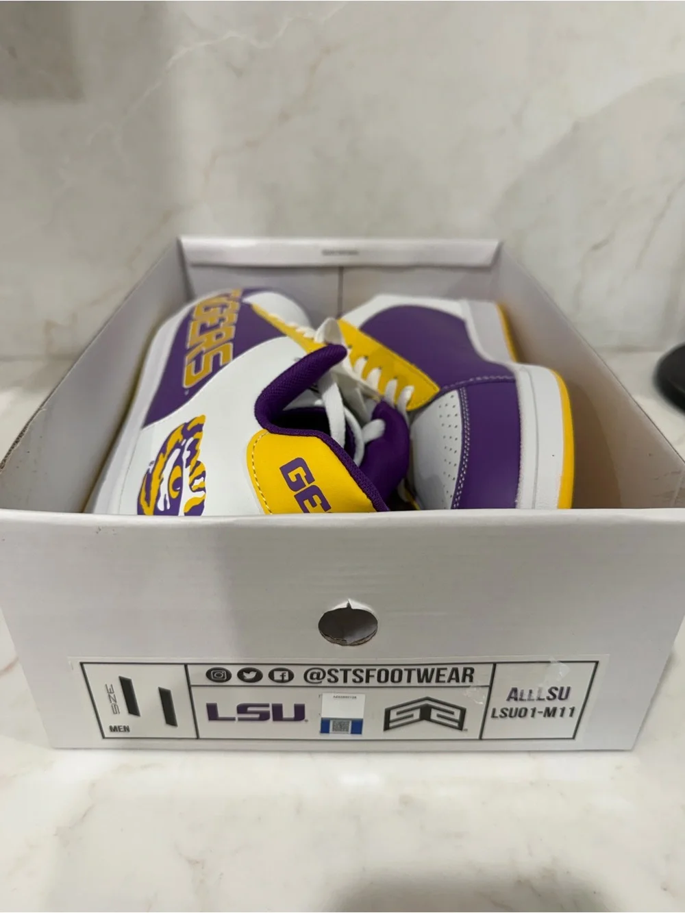 Men's Purple and Yellow Team Graphic Sneakers